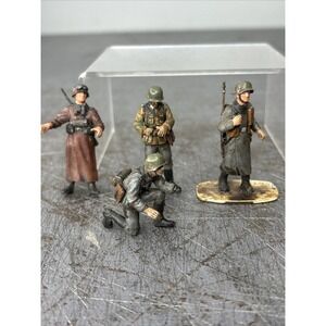 Tamiya Valor 21st Century 1/35 WWII German Soldier Figures Built Painted Lot